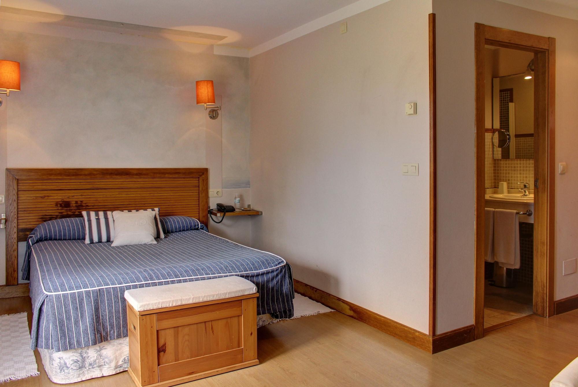 Hotel Mirador Del Sella 리바데세야 외부 사진